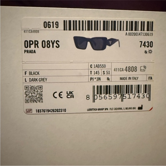 518$🔥 NWT PRADA Butterfly Sunglasses - Picture 4 of 4